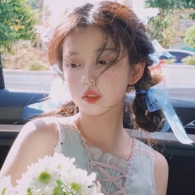 津津井小姐